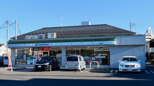 柏市永楽台3丁目　1号棟　新築戸建(ファミリーマート柏富里店)