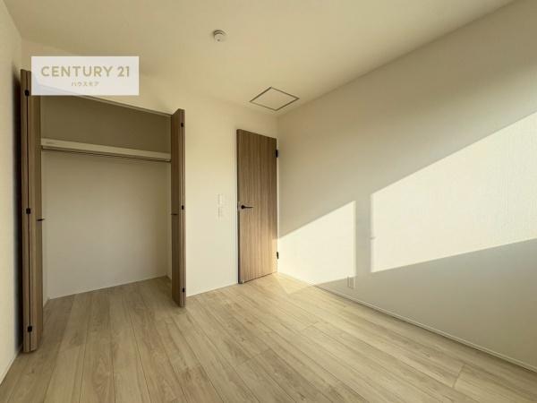 流山市松ケ丘5丁目　2号棟　新築戸建