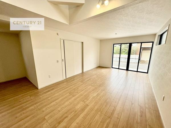 松戸市六実2丁目　新築戸建