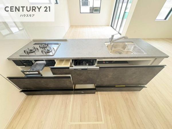 柏市永楽台3丁目　2号棟　新築戸建