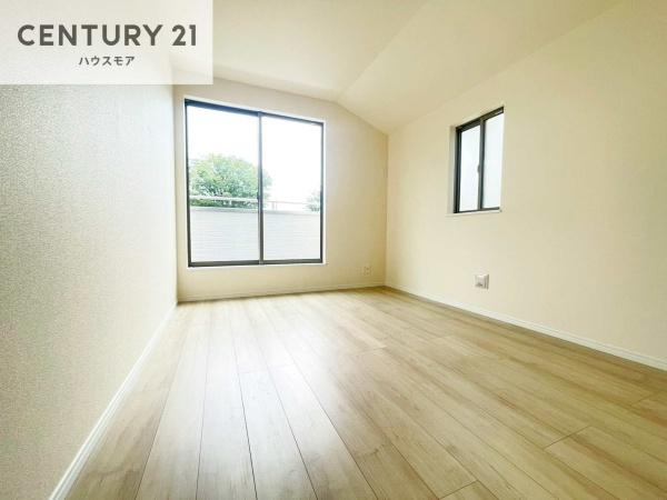 松戸市小金原5丁目　2-A号棟　新築戸建