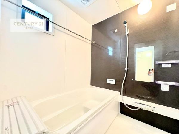 松戸市栄町8丁目　新築戸建て