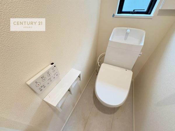 松戸市六高台5丁目　A号棟　新築戸建