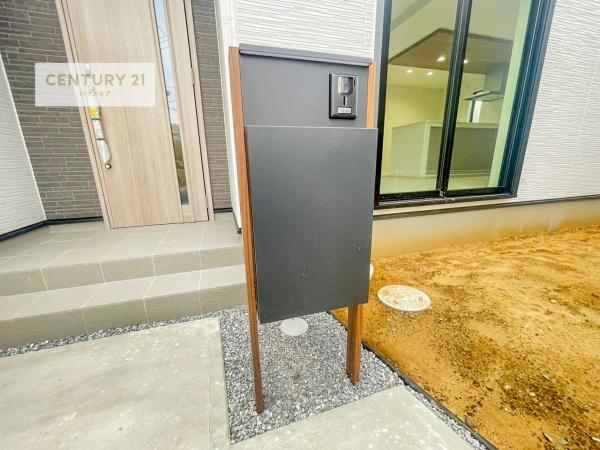 流山市向小金3丁目　2号棟　新築戸建