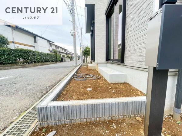 松戸市六高台5丁目　B号棟　新築戸建
