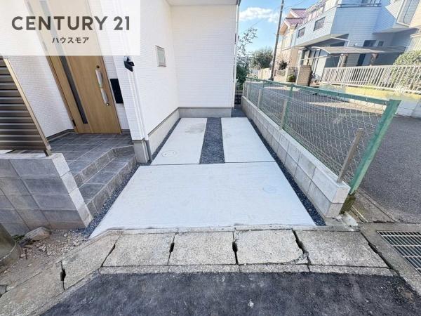 柏市南逆井2丁目　新築戸建