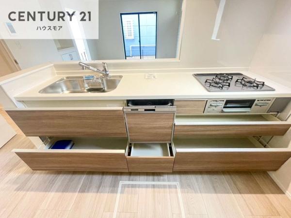 松戸市西馬橋5丁目　新築戸建て