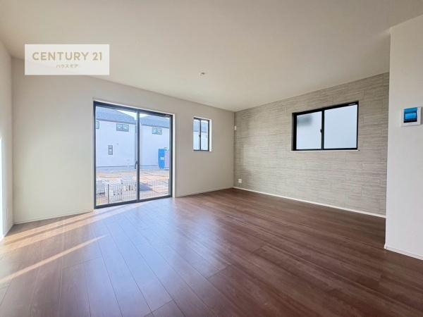 松戸市中金杉4丁目　B号棟　新築戸建