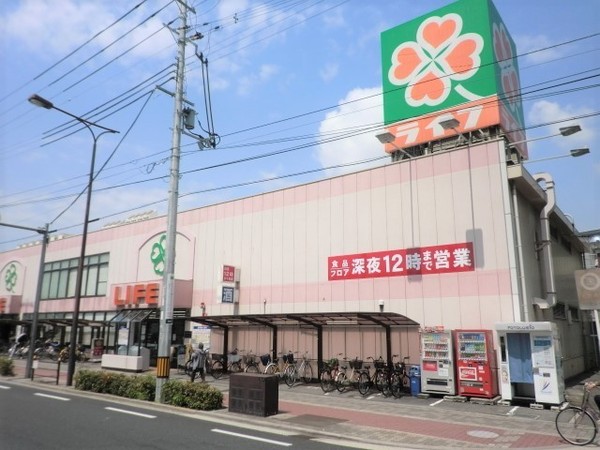 エステムコート新大阪Ⅳパークフロント(ライフ十三東店)