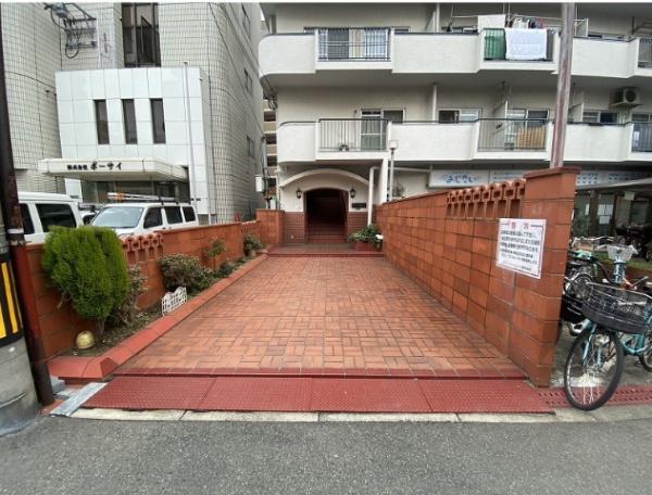 クリーンハイム十三