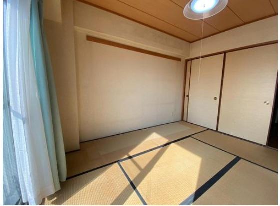 シーズ塚本東