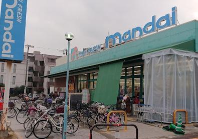 メイプルパーク・スクエア西2番街(万代八雲店)