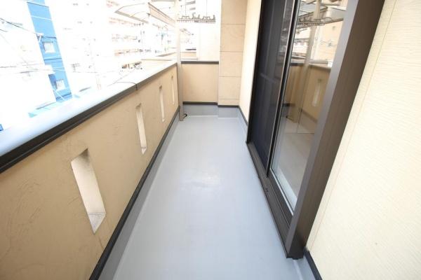 大阪市淀川区木川西3丁目の中古一戸建て(バルコニー)