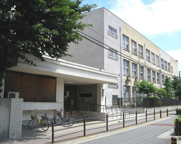 旭コーポＡ棟(大阪市立高殿小学校)