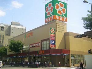 メゾン梅ヶ枝(ライフ太融寺店)