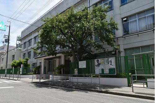 シティコート下新庄1号棟(大阪市立菅原小学校)