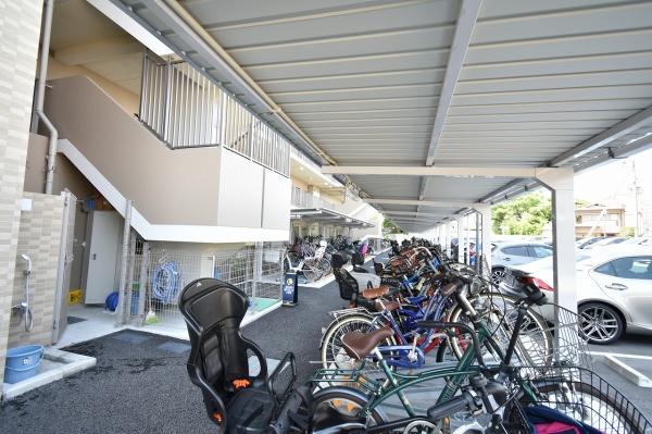 プレサンスロジェ神崎川