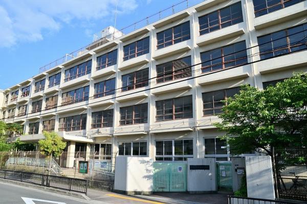 大東市栄和町の中古一戸建て(大東市立住道南小学校)