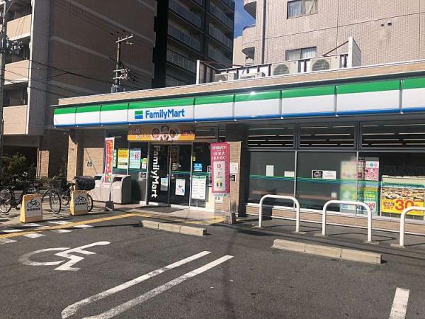 朝日プラザアルティマタワーズ(ファミリーマート城東中央二丁目店)