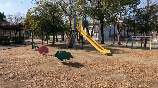 住道駅前住宅17号棟(御供田公園)