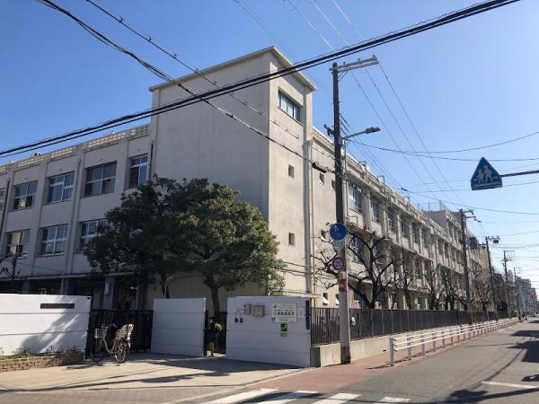 シティハイツ新森小路２号棟(大阪市立新森小路小学校)