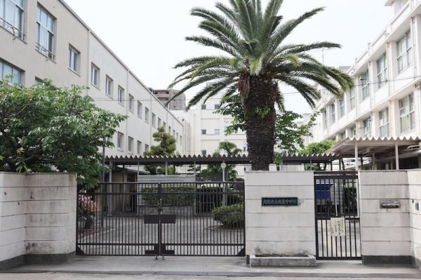 シティハイツ新森小路２号棟(大阪市立旭東中学校)