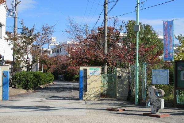 大東市御供田2丁目の中古一戸建て(大東市立泉小学校)