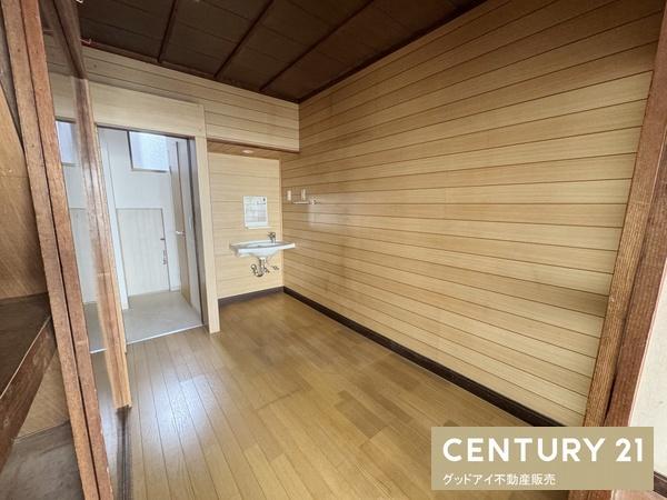 大東市三箇１丁目の中古一戸建て
