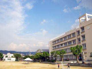 住道グランドコーポ(大東市立氷野小学校)