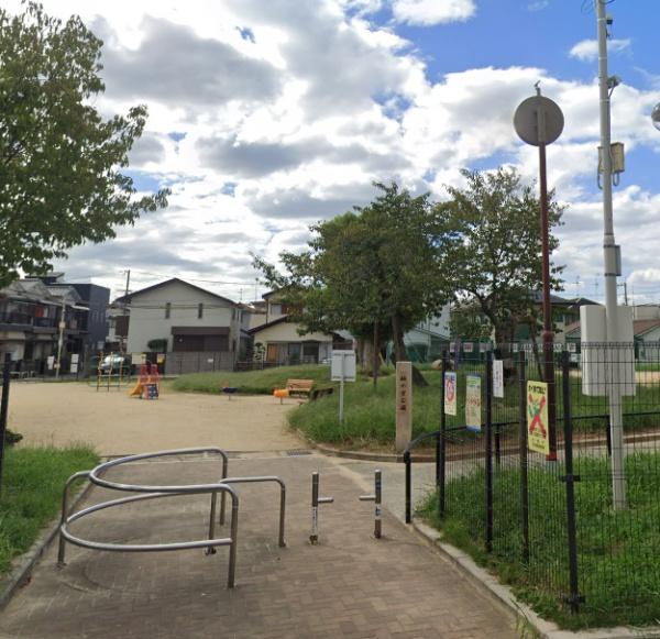 大東市南楠の里町の土地(楠の里公園)