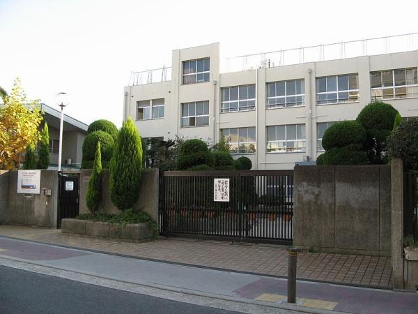 ファミール城東(大阪市立鯰江中学校)