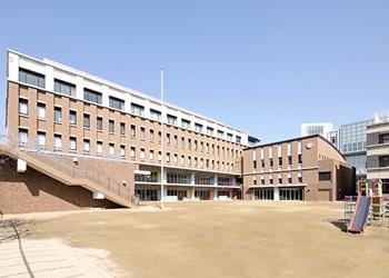 大東市中楠の里町の土地(幼稚園型認定こども園四條畷学園大学附属幼稚園)