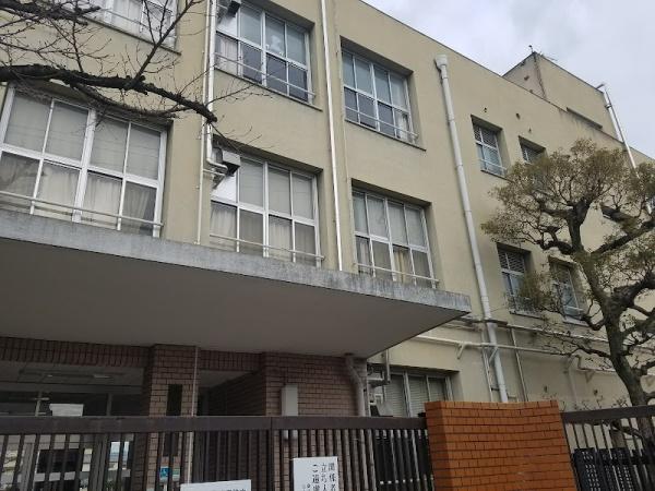 メロディハイムJSコート(大阪市立茨田南小学校)