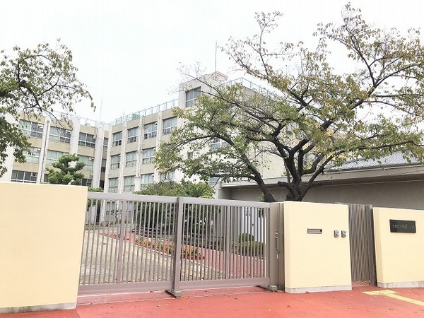 大阪市鶴見区横堤２丁目の中古一戸建て(大阪市立横堤小学校)