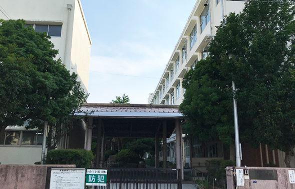 大倉山コーポラスＡ棟(横浜市立大綱小学校)