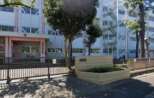 横浜市都筑区北山田６丁目の土地(横浜市立東山田中学校)