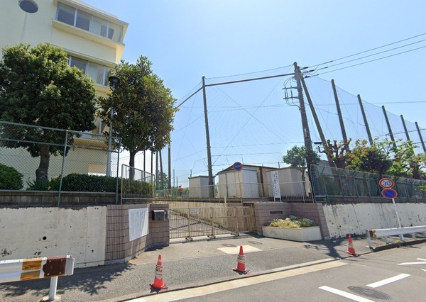 横浜市港北区鳥山町の土地(横浜市立小机小学校)