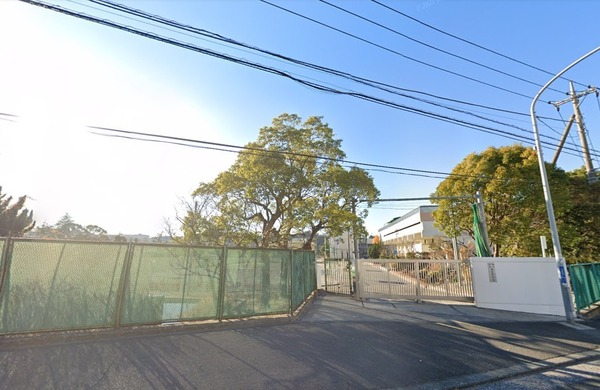 新築戸建　金沢区釜利谷東５丁目　４号棟(横浜市立金沢中学校)