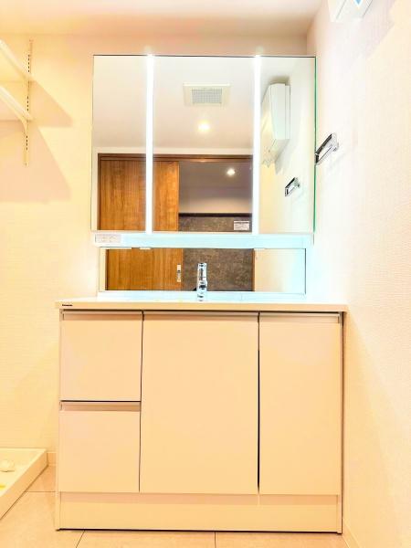 新山下ベイシティ第六号館