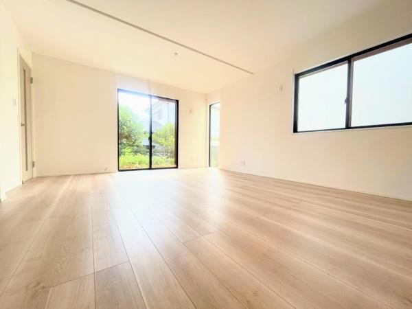 新築戸建　旭区白根６丁目Ⅲ　２号棟