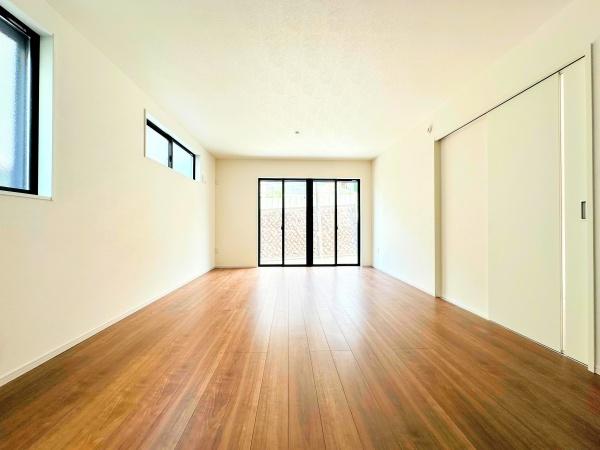 新築戸建　金沢区富岡西３期　２号棟