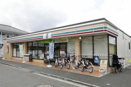 横浜市港北区新吉田東１丁目の中古一戸建て(セブンイレブン横浜新吉田東3丁目店)