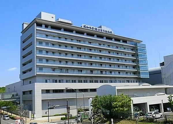 かしの木台ハイツ6号棟(昭和大学横浜市北部病院)