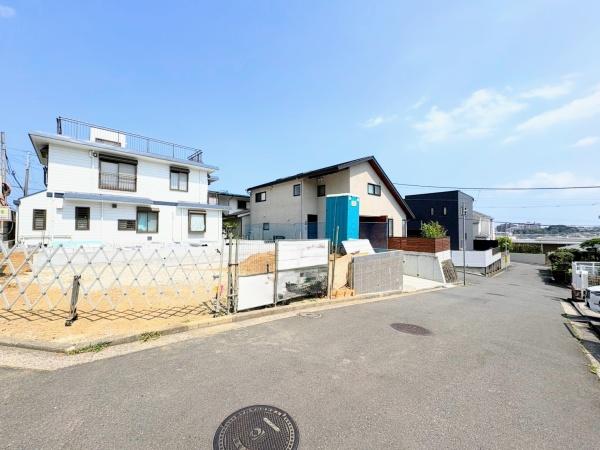 新築戸建　金沢区富岡西428①