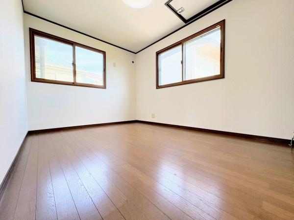 横浜市神奈川区三枚町の中古一戸建て