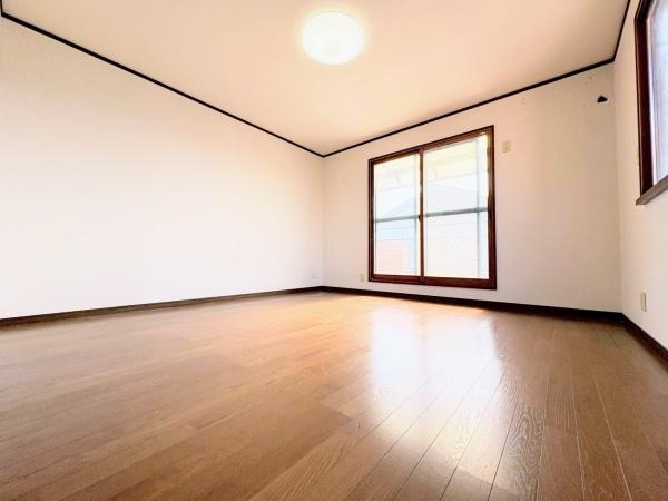 横浜市神奈川区三枚町の中古一戸建て