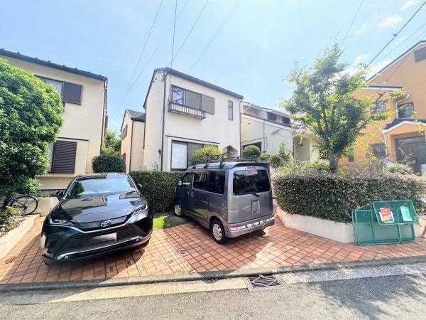 横浜市港南区日野９丁目の中古一戸建て