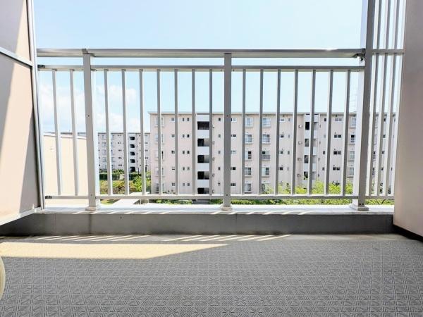 上郷西ケ谷団地１２号棟