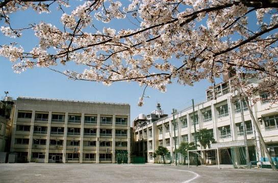 川崎河原町分譲共同ビル１４号棟(川崎市立南河原中学校)