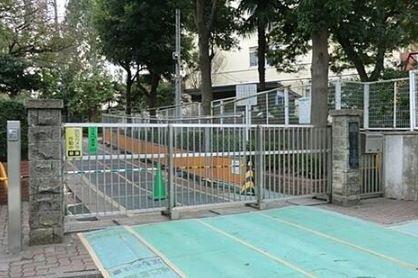 新築戸建　旭区西川島　４号棟(横浜市立鶴ケ峯小学校)